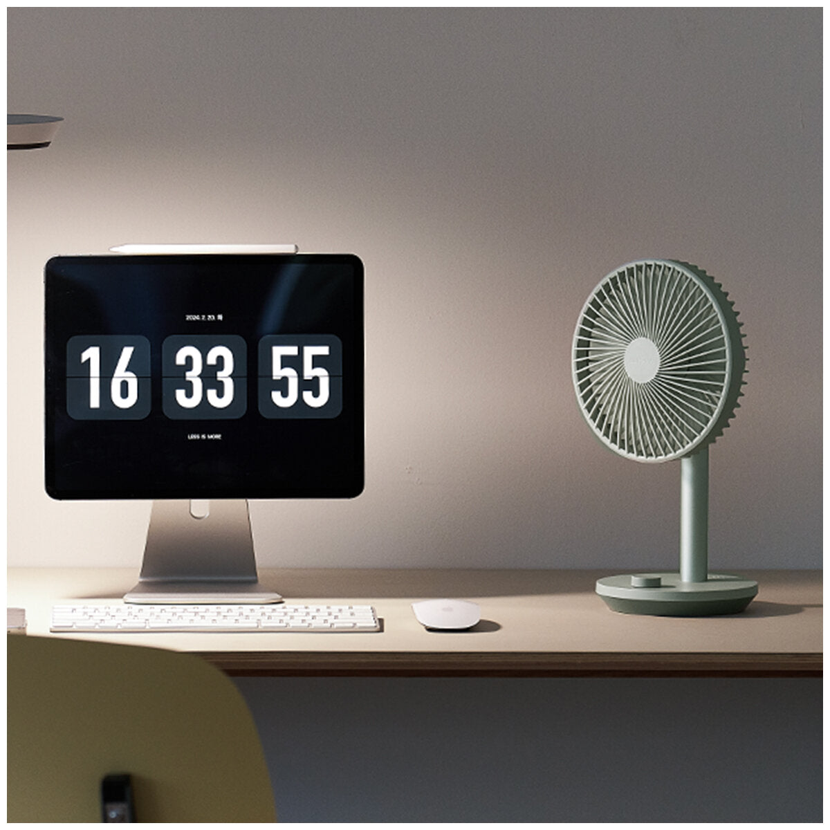 Lumena Fan Stand 4 (2 Pack)