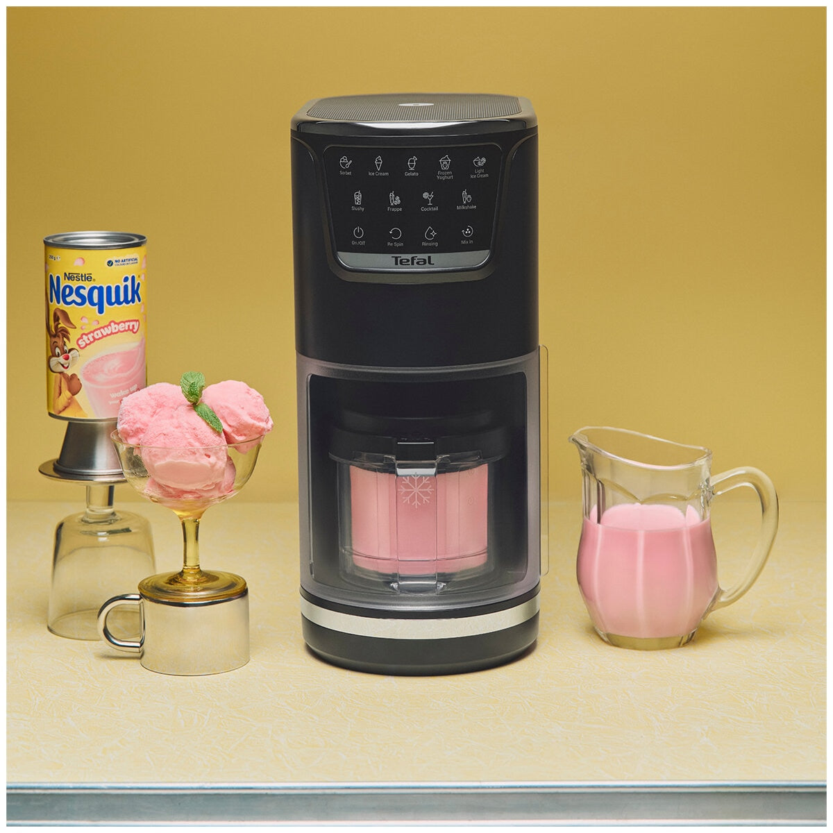 Tefal Dolci Nesquik Bundle Black Knight NQ32IG6048