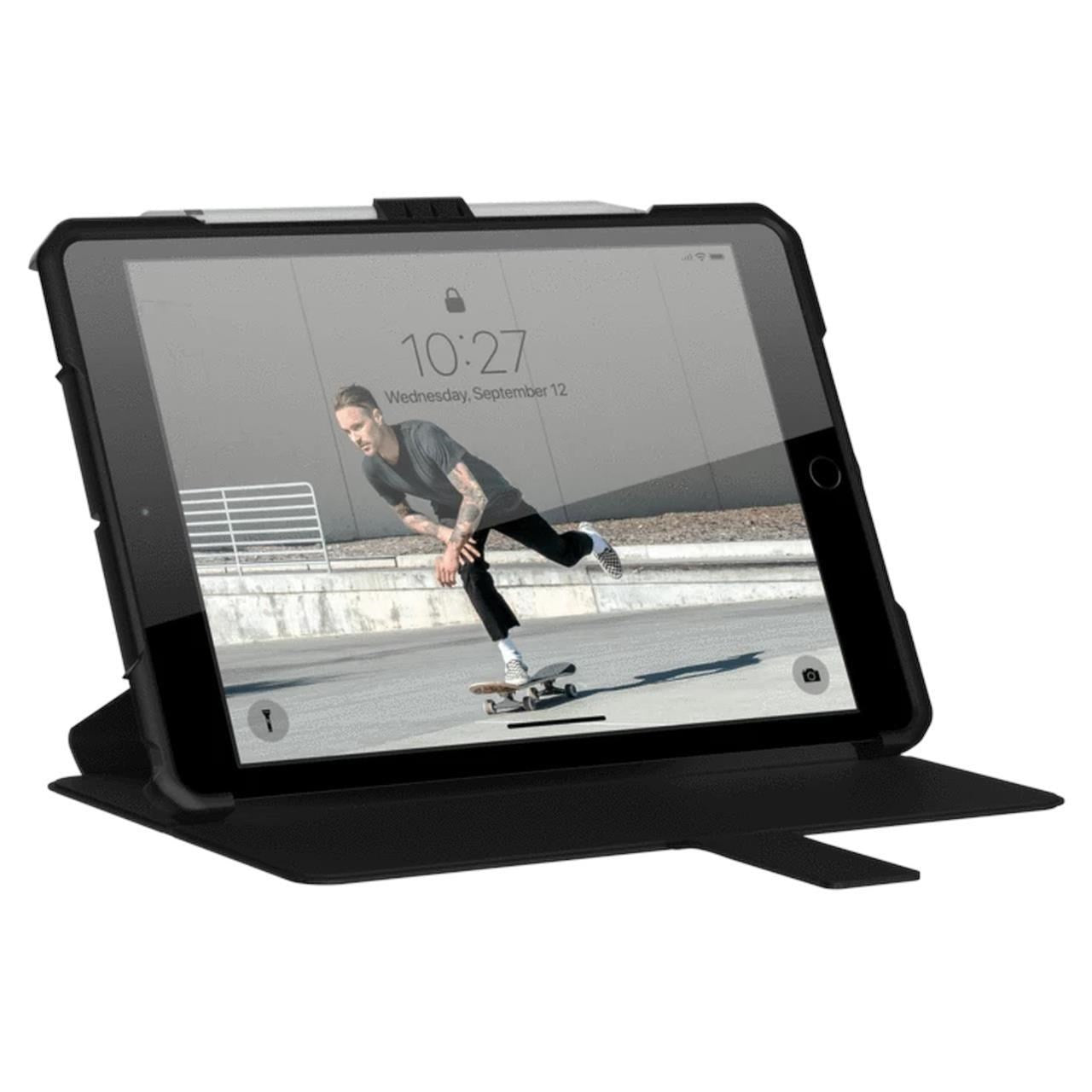 UAG 90094350 Metropolis for iPad 10.2' Gen 7/8/9 (Black)