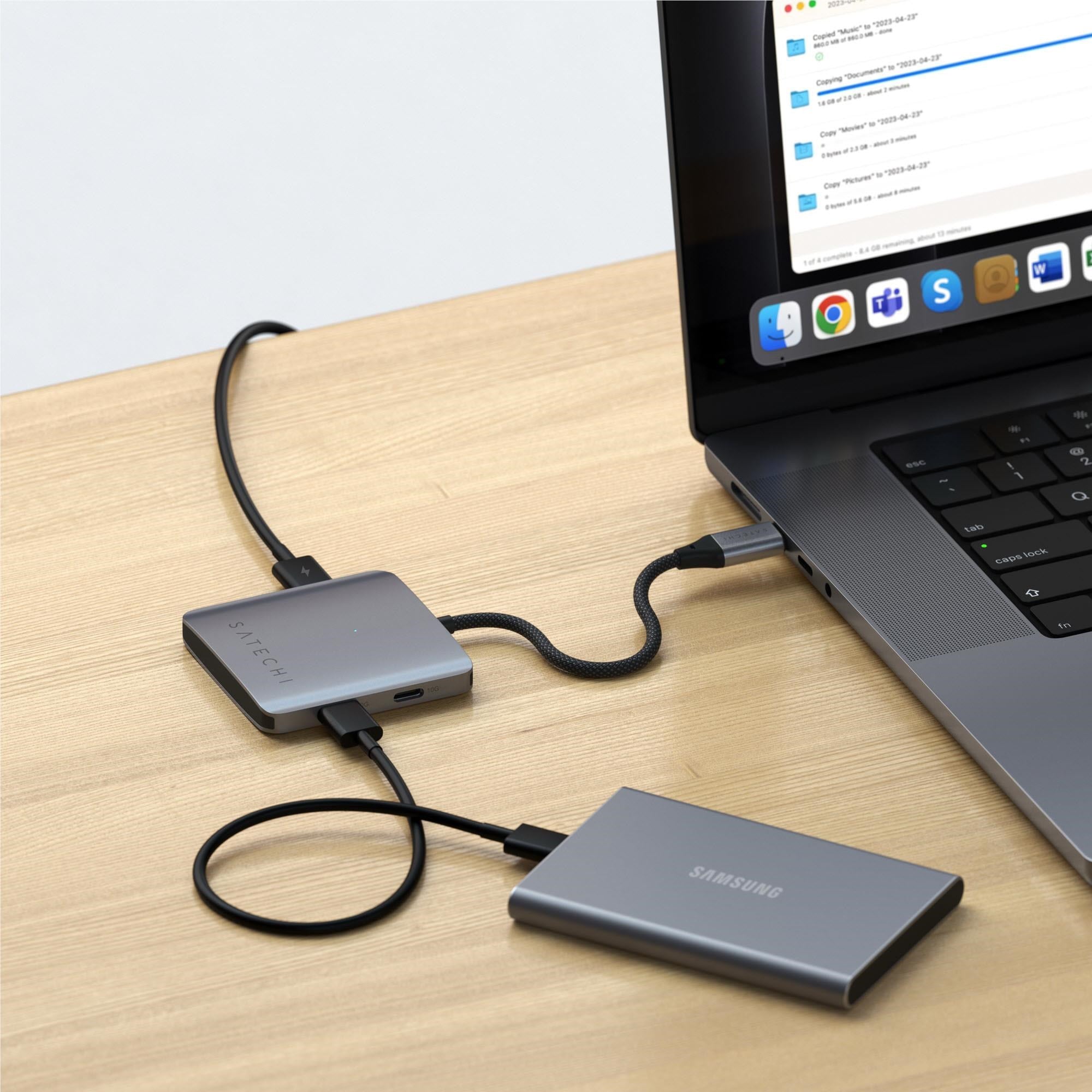 Satechi 4-Port USB-C Hub with PD (Space Grey)