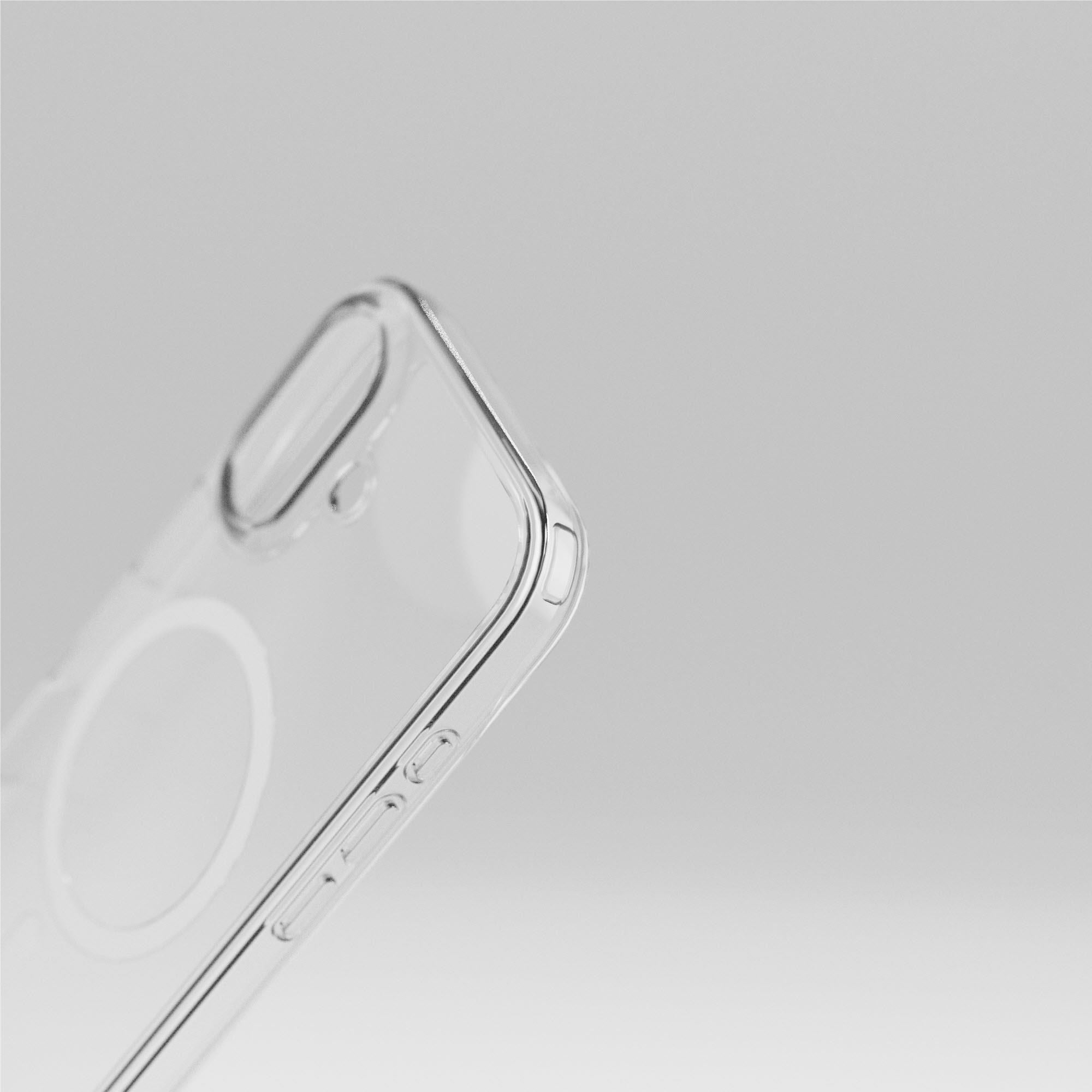 Cygnett AeroMag Clear Magnetic Case for iPhone 17