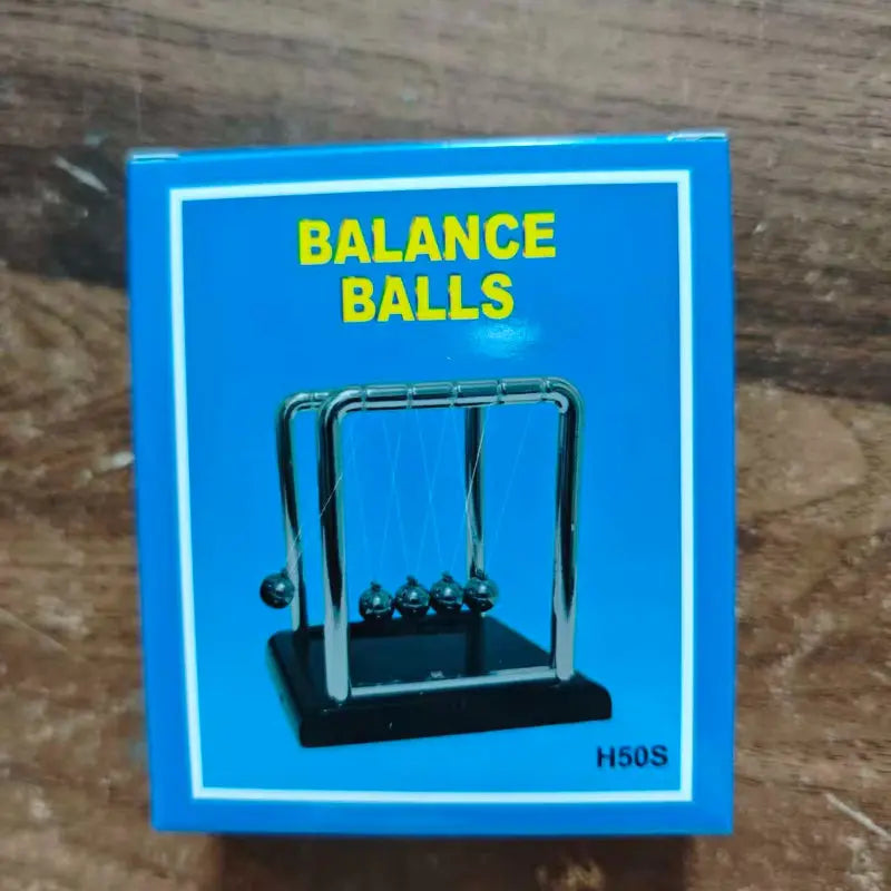 Newton's Cradle, made of durable PP material, is both a desktop physics demonstration pendulum and a stress-relieving decorative piece for offices and homes, ideal as a creative gift. Wholesale Hub