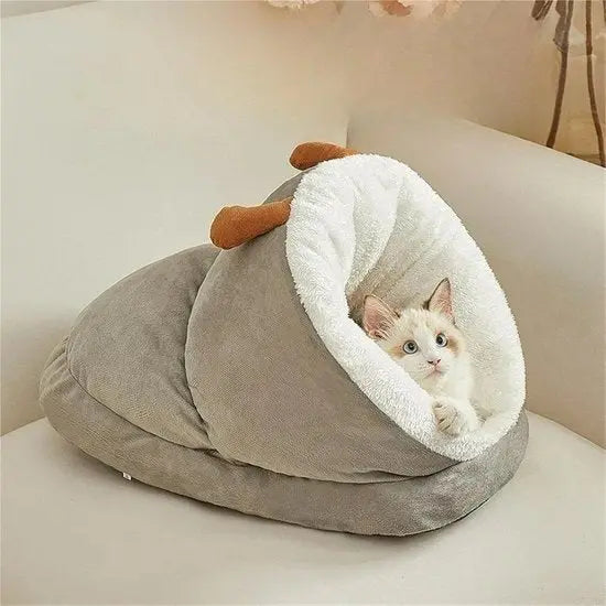Cat Bed - Comfortable Slipper-Shaped Cat Bed - Semi-Enclosed Pet Den - Suitable for Indoor Cats and Small Dogs - Warm Plush Cat and Dog Bed - Non-Slip Bottom - 50*35*30 cm - Gray Wholesale Hub