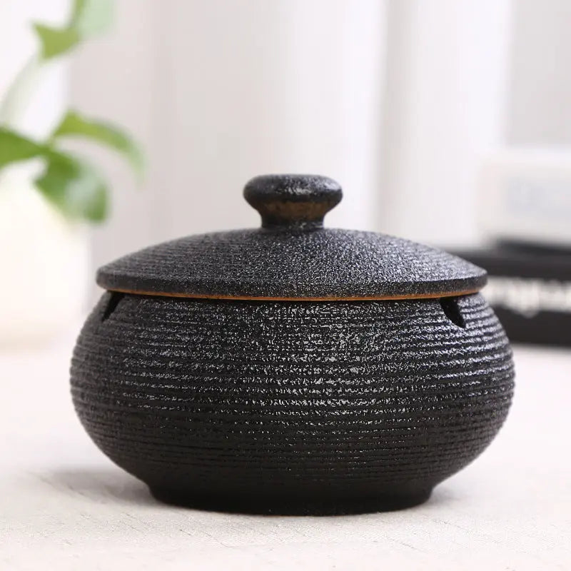Ceramic Ashtray with Lid - Black - Wind Ashtray for Outdoor & Indoor Use - Decorative & Anti-Odor Wholesale Hub