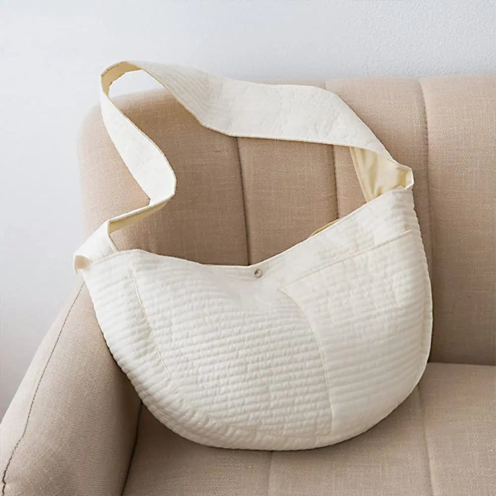 Pet Carrier Bags Large-Capacity Pet Travel Carrier Portable Outdoor Dog Crossbody Bags Pet Carrier Tote for Cats Dogs Outdoor Subway Shopping Hiking Traveling (white, small) Wholesale Hub