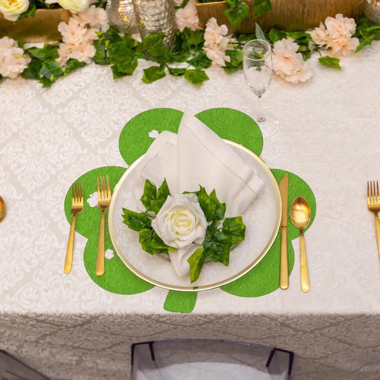 St Patricks Day Placemats Set of 4, Felt Green Shamrock Place Mats, Lucky Clover Table Mats for St Patrick's Day Irish Holiday Party Kitchen Dining Outdoor Indoor Decoration (Light Green) Wholesale Hub