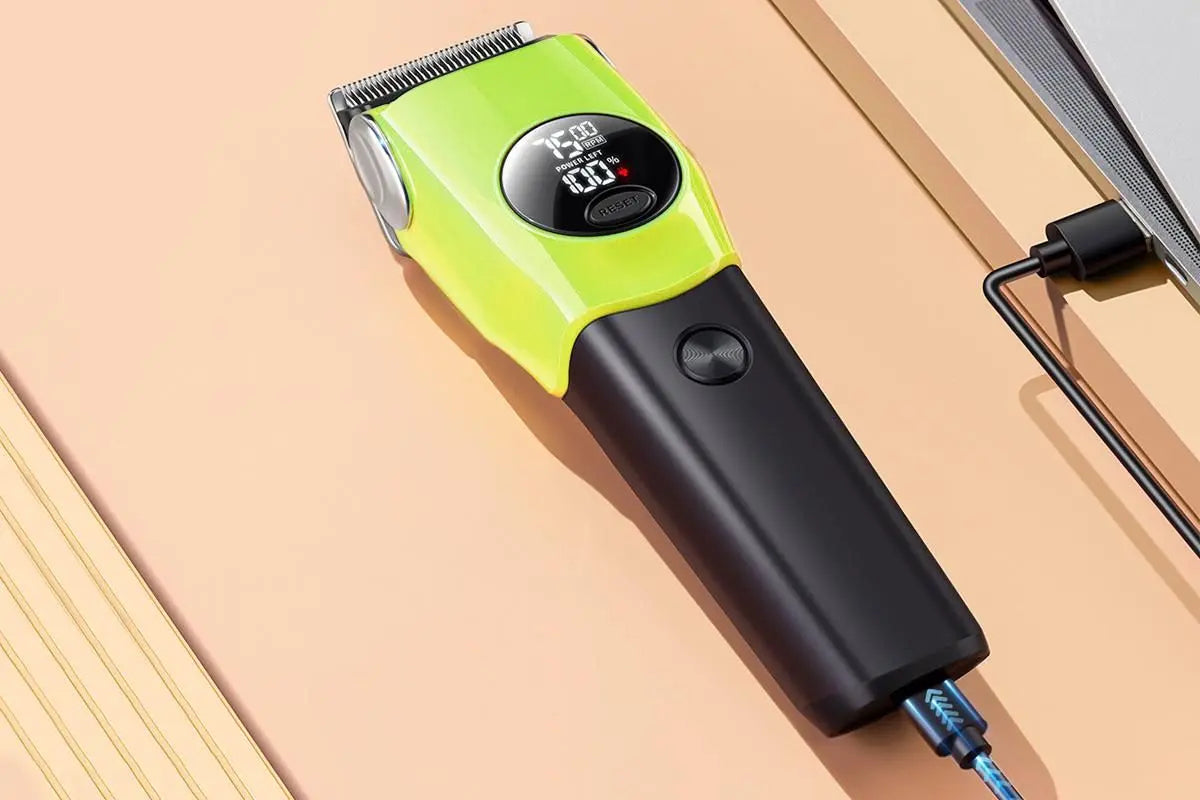 Dog Clipper Low Noise Dog Grooming Kit Rechargeable 3-Speed With LCD Display for Dogs Cats Pets Wholesale Hub