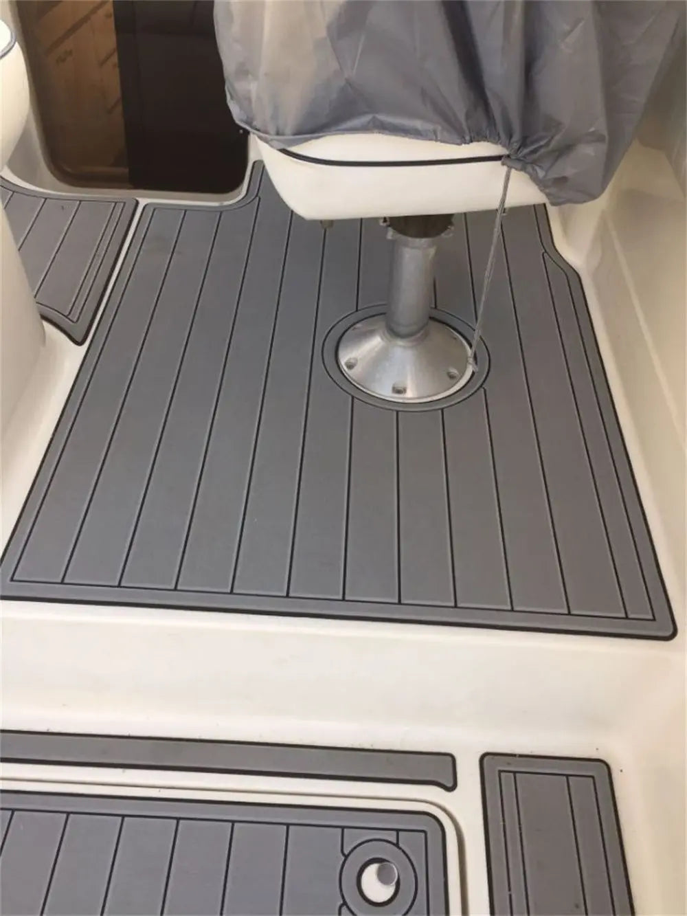 1999 Bayliner 2855 Swim Platform Cockpit Boat EVA Foam Faux Teak Deck Floor Pad Mat SeaDek MarineMat Gatorstep Style Self Adhesive Wholesale Hub