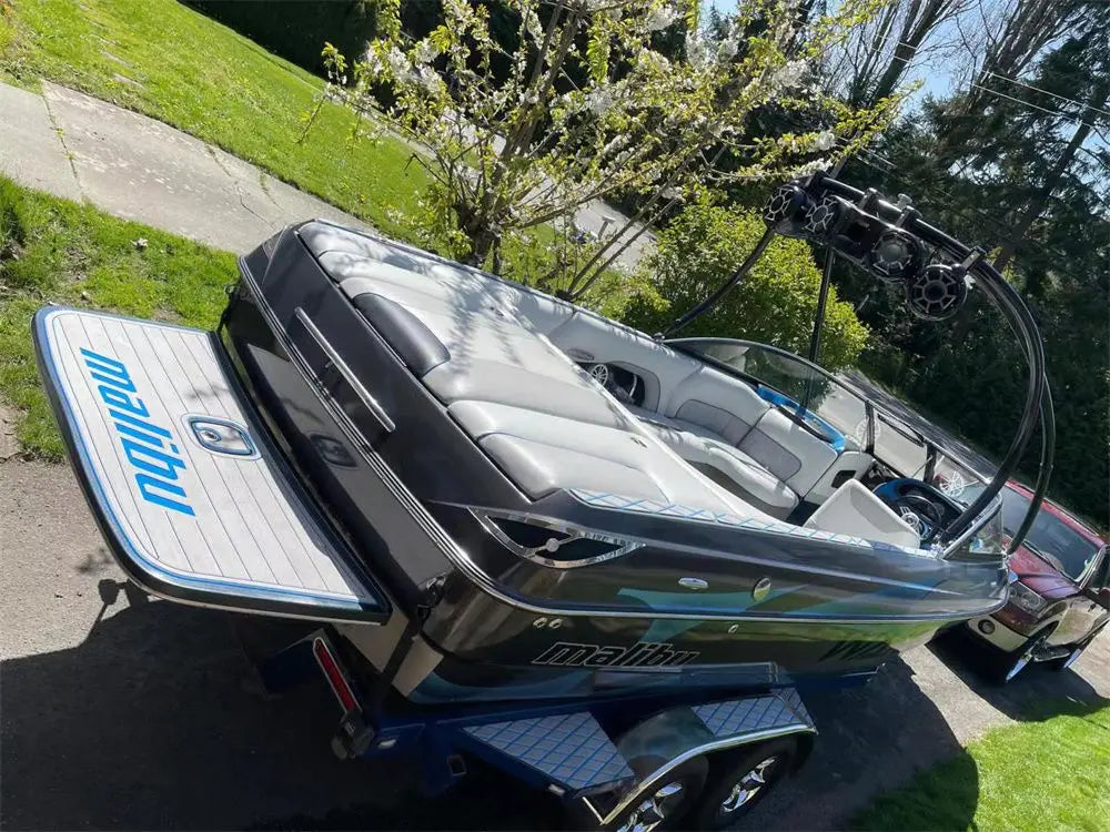 2005 Malibu 23 LSV Swim Platform Step Pad Boat EVA Foam Faux Teak Deck Floor Mat SeaDek MarineMat Gatorstep Style Self Adhesive Wholesale Hub