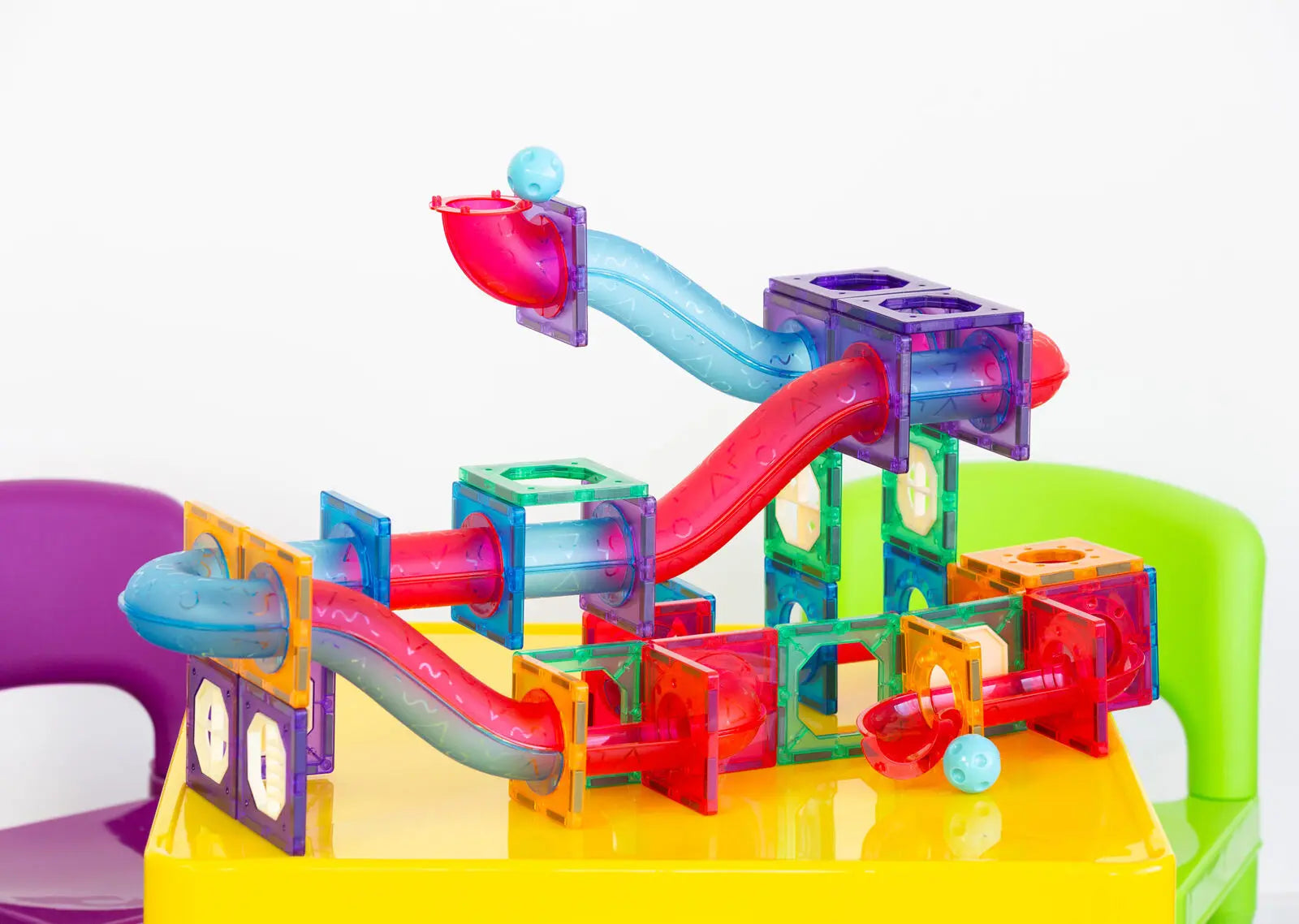 118 Pcs non-toxic STEM Educational, Durable Magnetic Tiles/Puzzle with Storage Bag Wholesale Hub