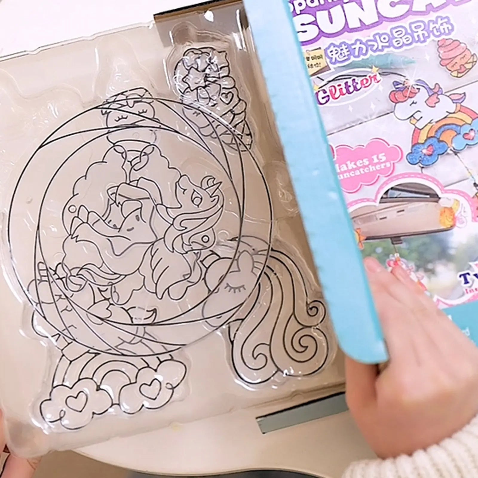 Sparkly Ornament Suncatcher - DIY for Kids Art Craft Colouring PaintingSet Wholesale Hub