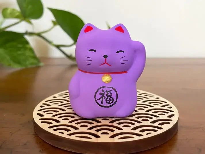 Okimono Lavender Maneki Neko Wholesale Hub