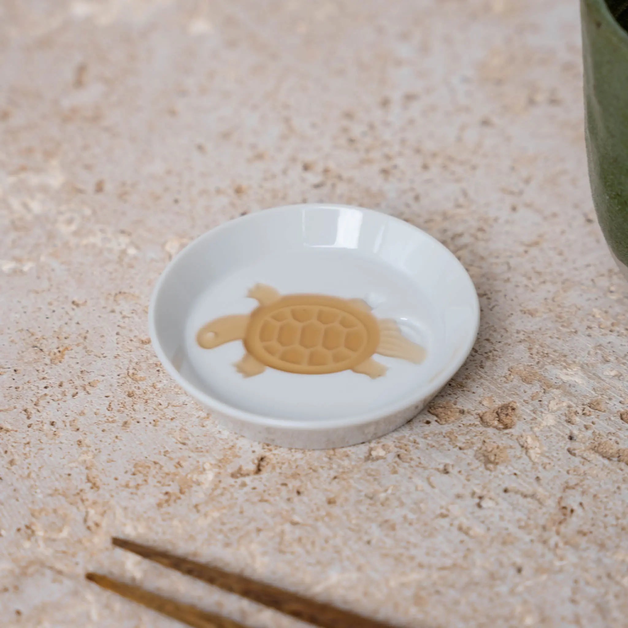 Sauce Dish Silhouette Tortoise Wholesale Hub