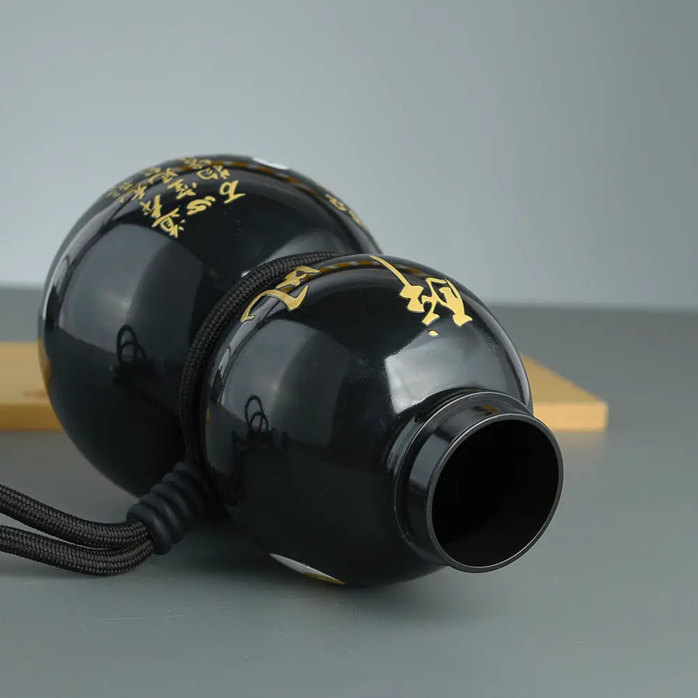 750ml Inspired Gourd Water Black Plastic Bottle - Stylish Chinese-Inspired Flask with Yin-Yang Design Wholesale Hub