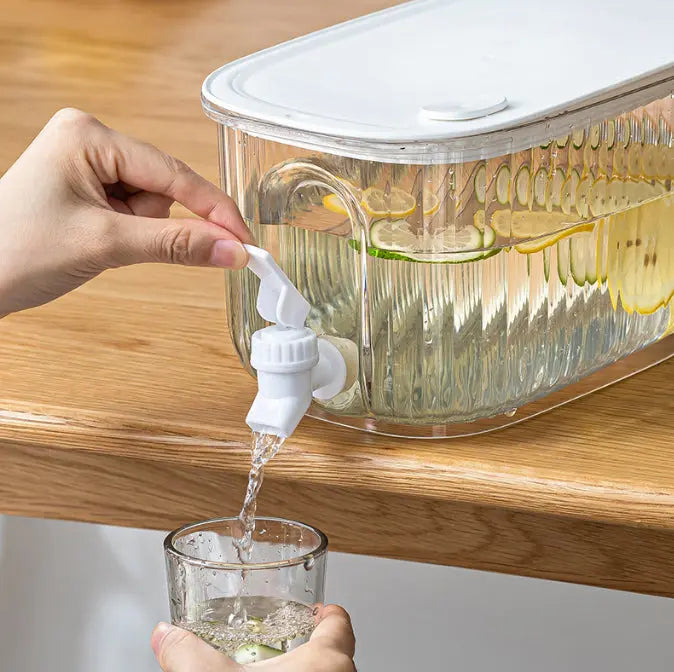 Transparent 4 Liter Refrigerator Cold Drink Dispenser, Juice & Fruit Infuser Water Pitcher, Spigot Beverage Container Wholesale Hub