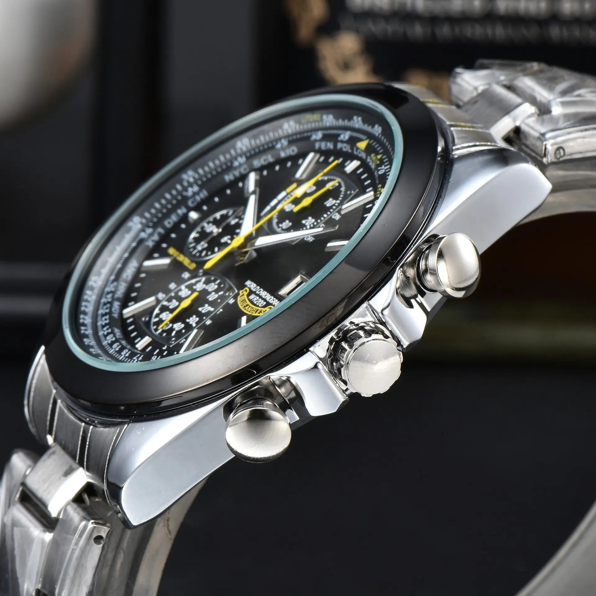 Black Dial Elegant Men's Quartz Chronograph Watch with 42mm Case and Perpetual Calendar Wholesale Hub