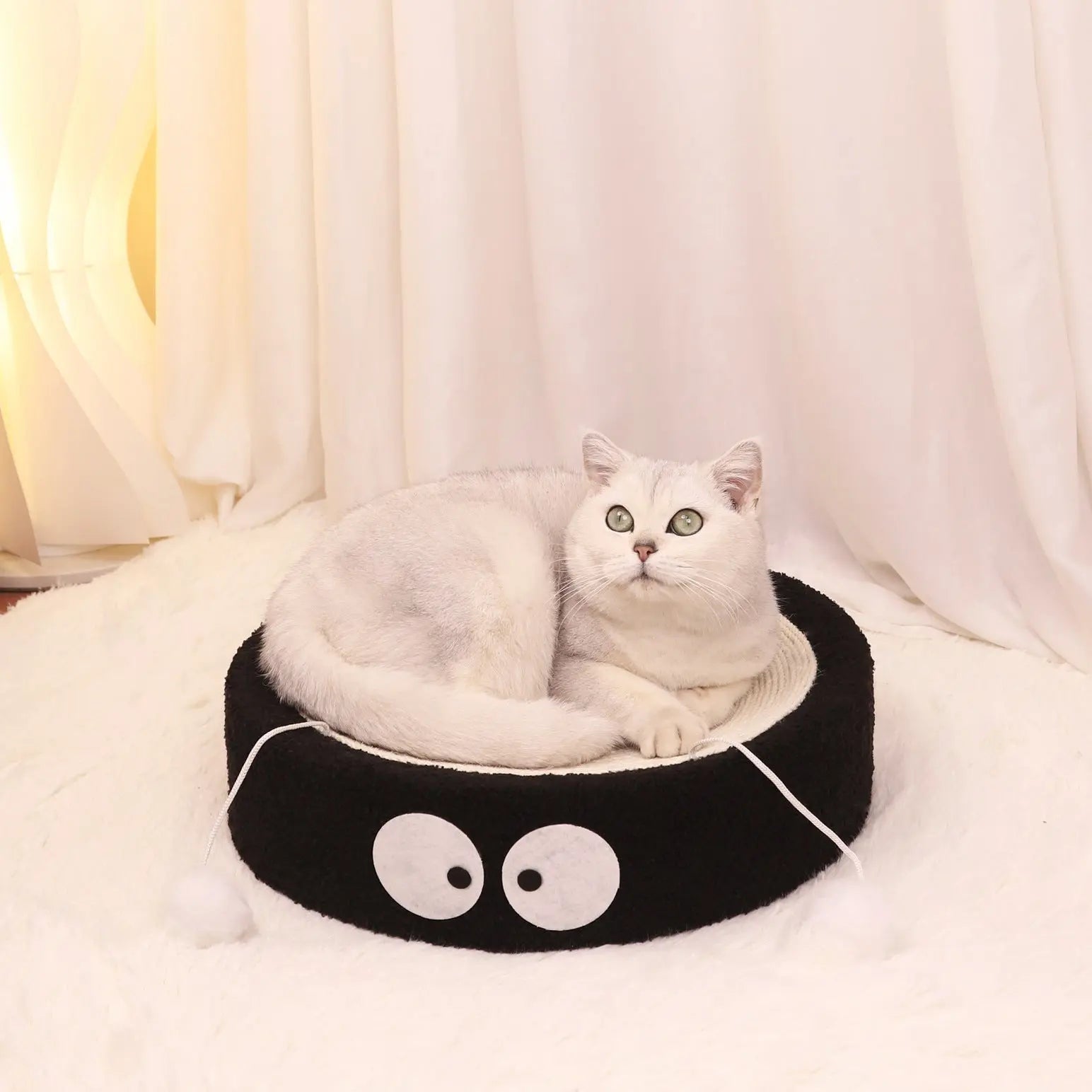 Round black coal balls Large Cat Scratcher Bed 2 in 1 Sisal Scratching Pad & Plush Lounge Nest Durable Claw Grinder Mat for Indoor Cats Wholesale Hub