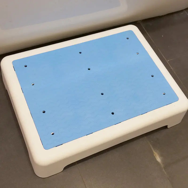 Portable Outdoor Half Step Stool Non-Slip Mobility Aid Compact Platform 43x33cm for Bath Home & Car Use White Base with Blue Top Mat Wholesale Hub