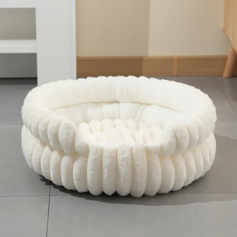 White Plush Round Pet Bed with Removable Cushion M Size, Thickened Warm Dog and Cat Nest for Small to Medium Pets, Cozy and Soft Sleeping Space for Home Use(Cut-out version) Wholesale Hub