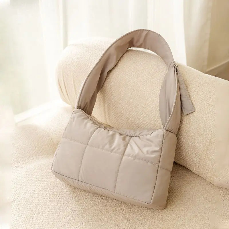 Light Grey Foldable Insulated Quilted Pet Shoulder Bag with Adjustable Peep Hole & Safety Buckle - Thickened Warm Travel Tote for Small Dogs & Cats Within 5.7KG Wholesale Hub