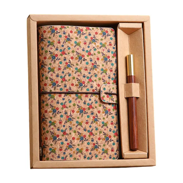 Forest Floral Retro A6 Travelers Leather Notebook & Wooden Pen Gift Box - Floral Botanical Loose-Leaf Journal with Bronze Charm, Kraft Paper and Lined Paper Wholesale Hub