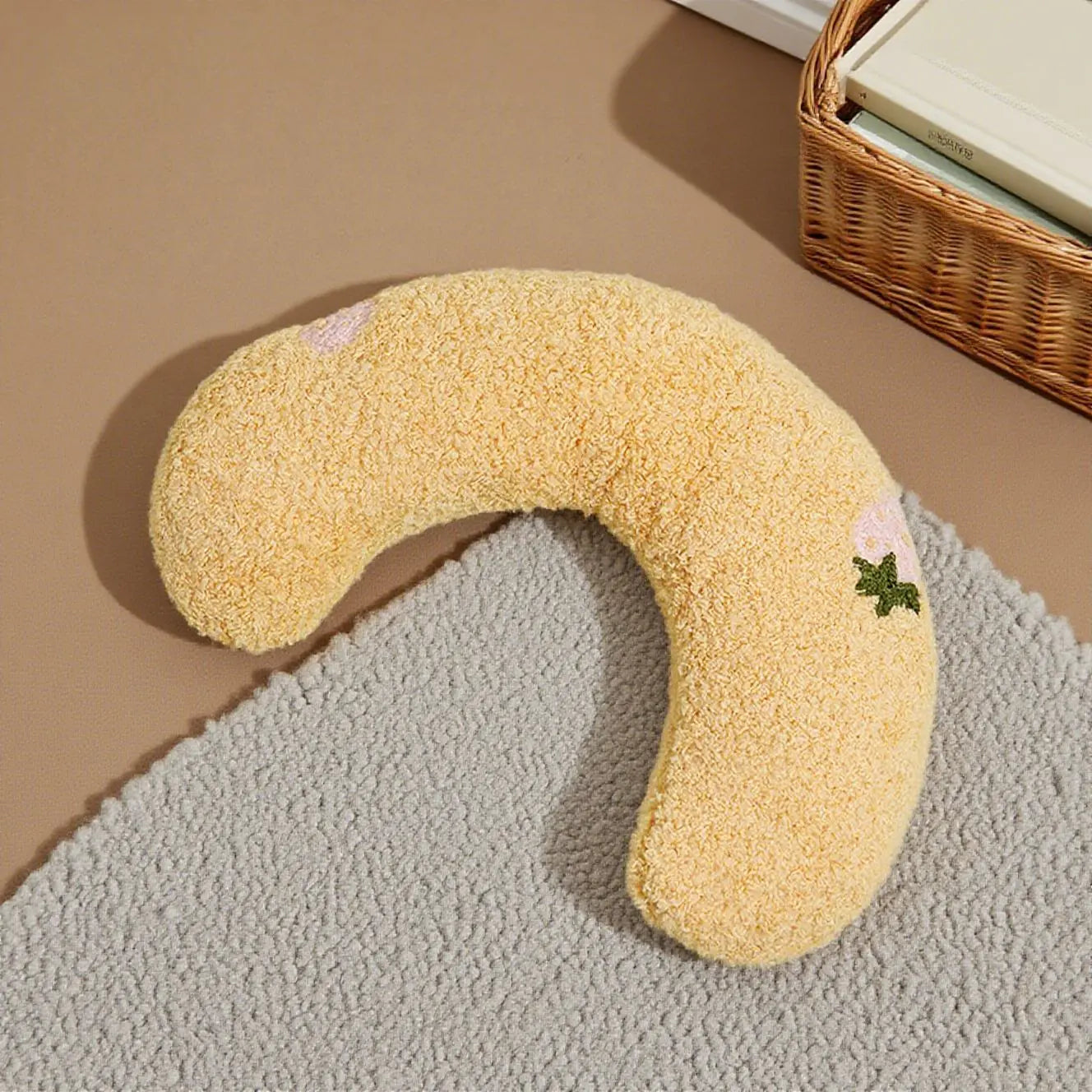 Yellow Pet U-Shaped Pillow - Soft Teddy Velvet Neck Support Cushion for Dogs and Cats, Deep Sleep Aid with Embroidered Design, Lightweight and Comfortable Pet Bed Accessory Wholesale Hub