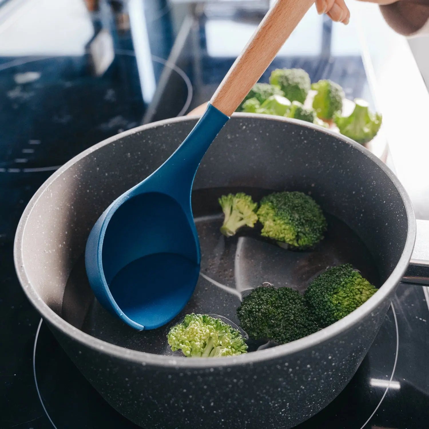 Beechwood & silicone ladle navy Wholesale Hub