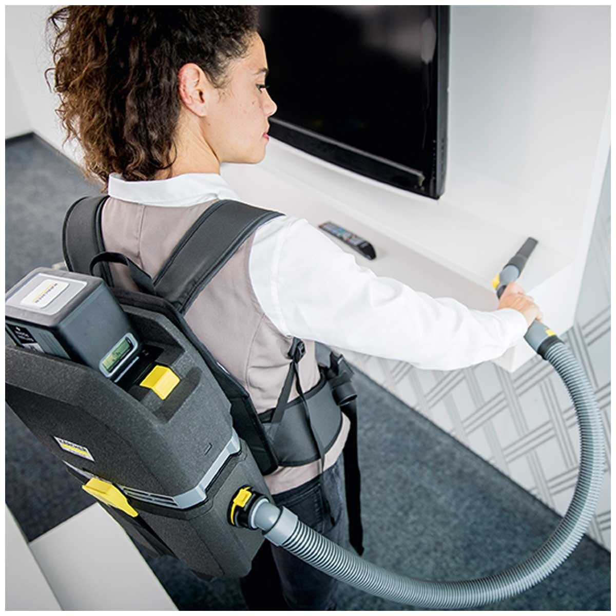 Kärcher BVL5 1BP Backpack Vacuum 5AH Kit With 10 Bags