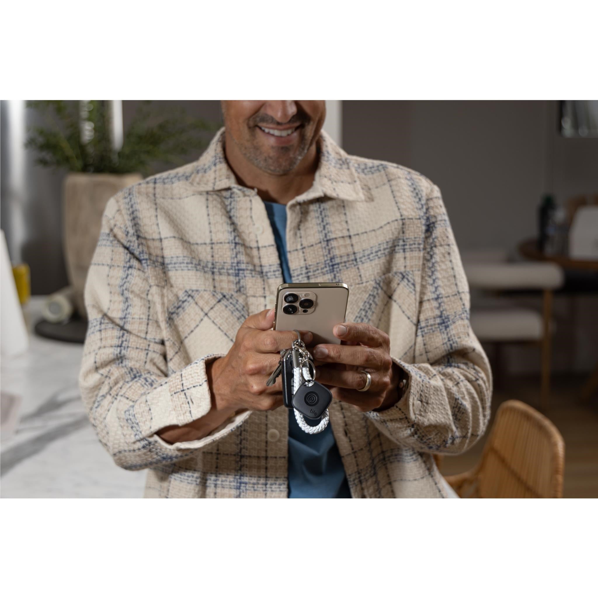 Tile Bluetooth Tracker Starter Pack 2 Pack (Black Mate/Slim)
