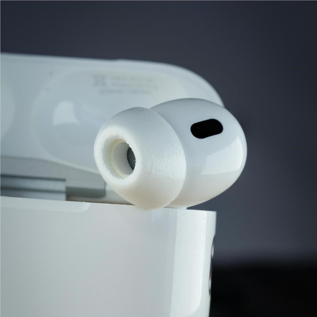 Comply TRUEGXP MAX Ear Tips for Apple AirPods Pro 1/2 (White) [Medium - 3 Pairs]