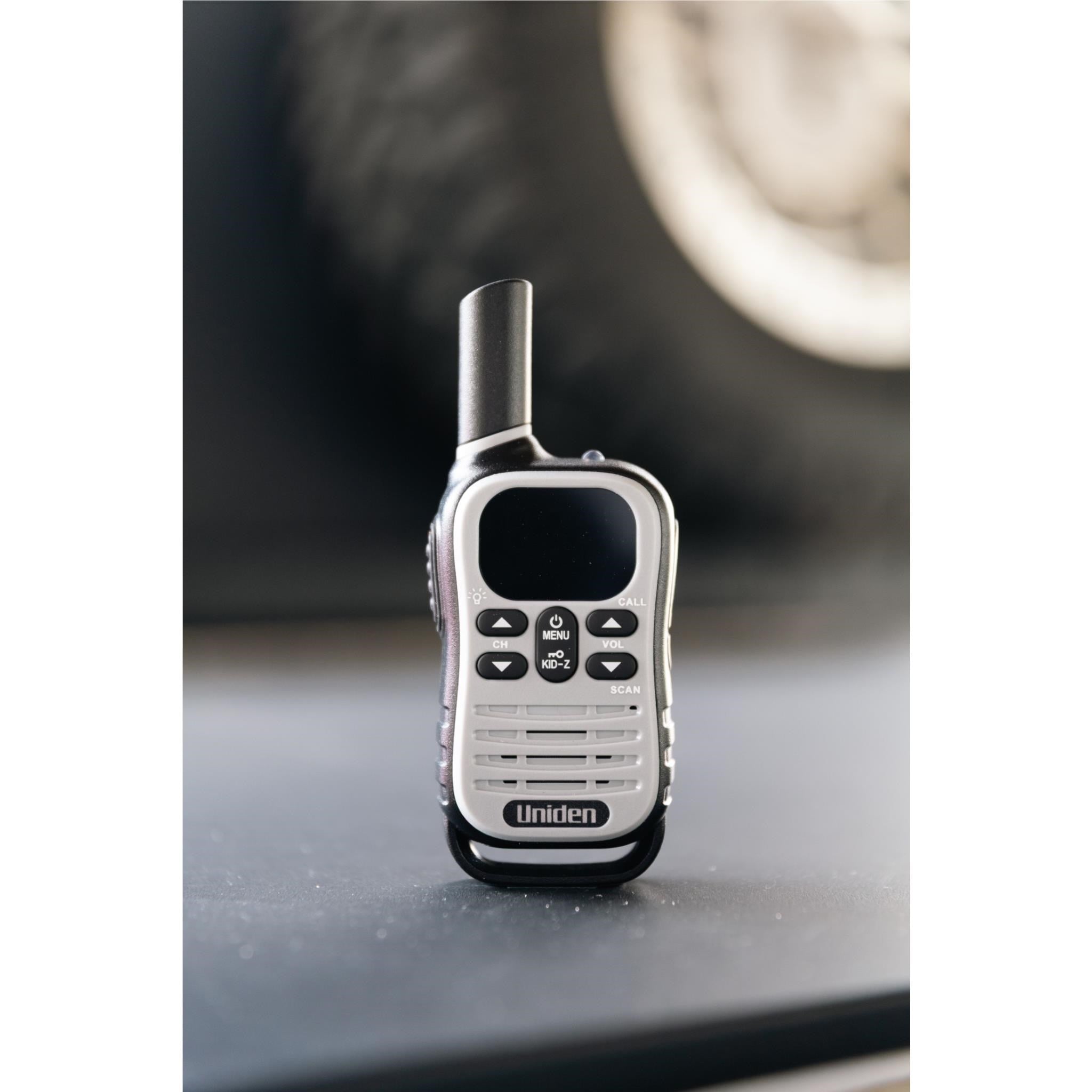 Uniden UH45 Max 0.5W UHF Handheld Radio with Kid-Zone Plus (Grey)