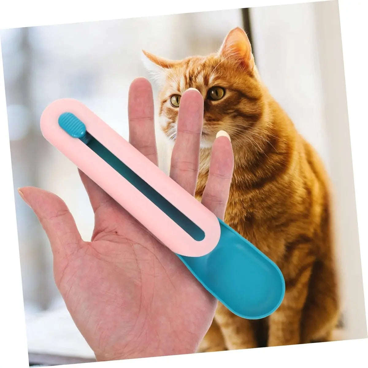 Cat Treats Spoon - 2 Pieces - Cat Food Bowl - Cat Food Bowl - Feeding Spoon - Cat Bar Spoon - Cat Treats Spoon - Snack Spoon for Pets - Feeder Dispenser - Cat Treats Spoon - Cat Food - Adjustable - For Squeezing Out Puree and Snacks Wholesale Hub