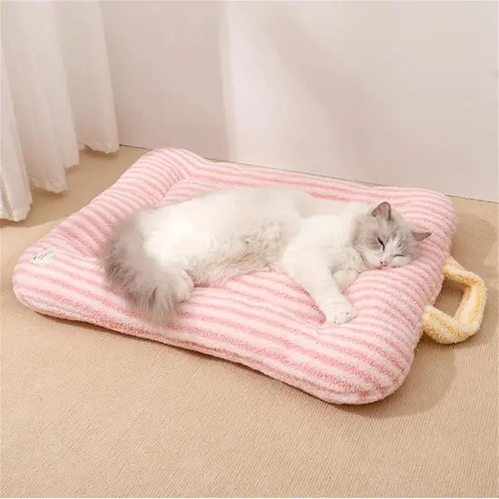 Cat Bed - Pet Mat - Soft and Warm Sleeping Mat for Cats and Small Pets, Comfortable and Cozy - Suitable for All Pets (Yellow,S:40 * 50cm) Wholesale Hub