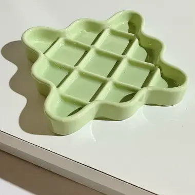 Green Ceramic Slow Feeder Licking Plate for Cats and Dogs | Raised Anti-Choking Grid Design | 11.5 cm Durable Pet Dish Wholesale Hub